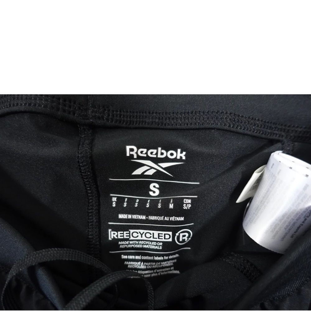 REEBOK - Picture 4 of 6
